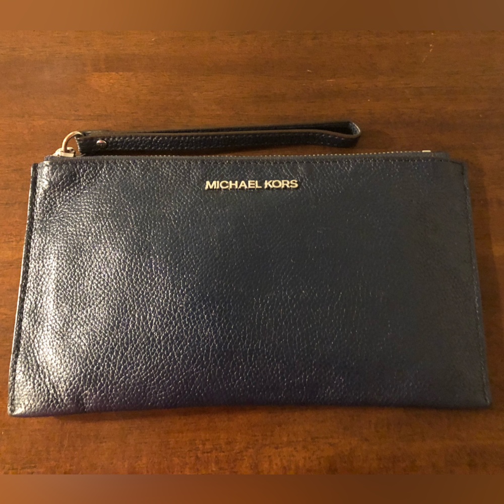 Michael Kors Wristlet